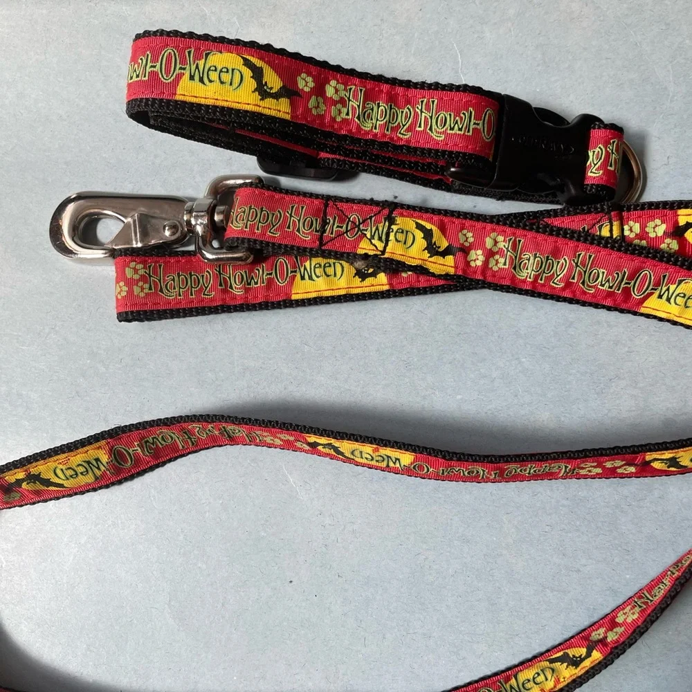 EUC Old Navy Happy Halloween Dog Collar + Leash Set